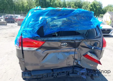 2011 Toyota Sienna Le из США, поврежденный, VIN 5TDKK3DC5BS168130